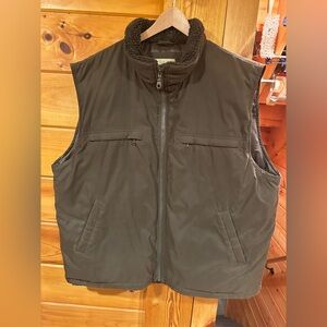 Cabelas insulated vest